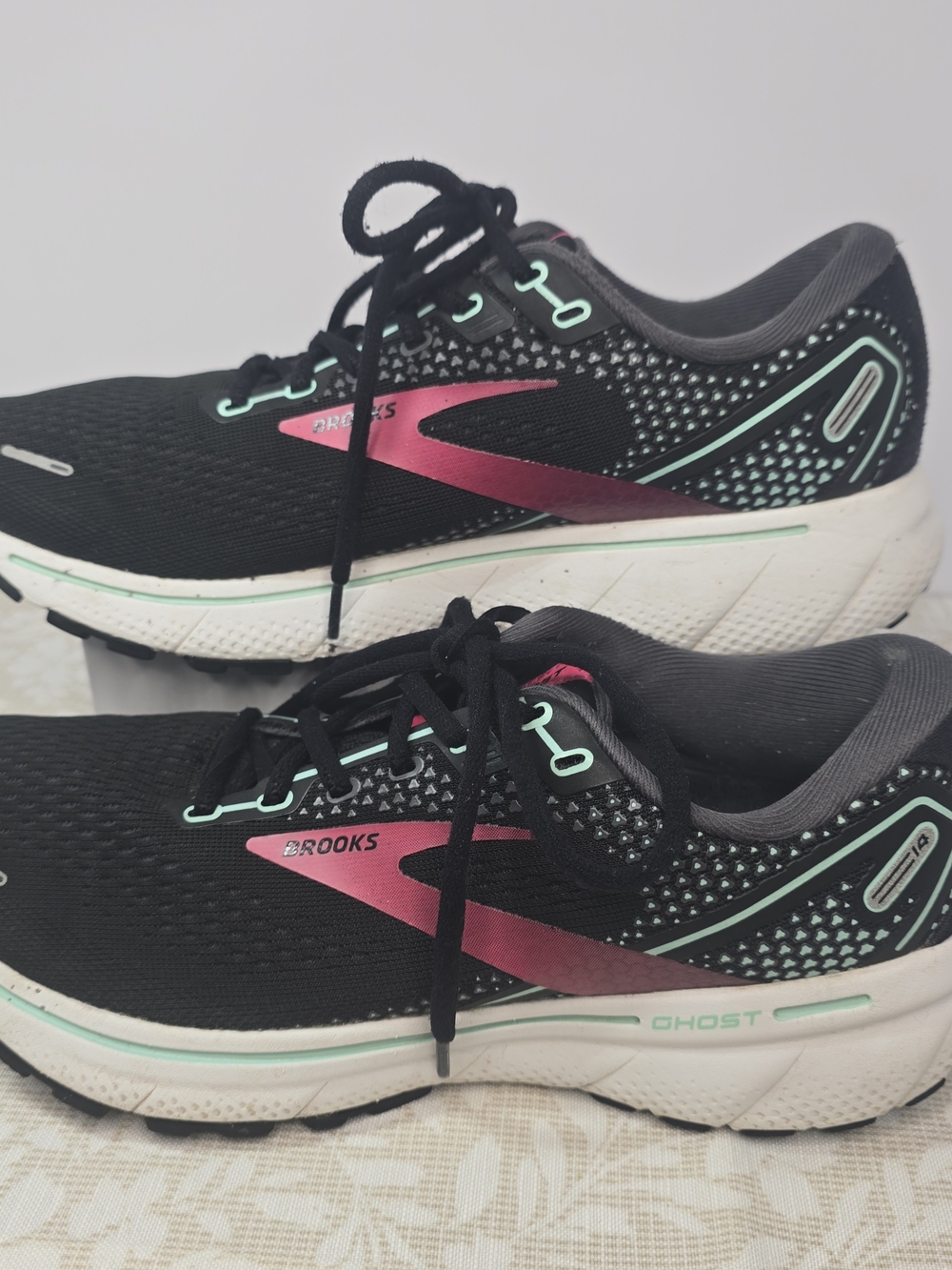 Brooks Ghost 14 Women's Running Shoes - Black with Pink Accent